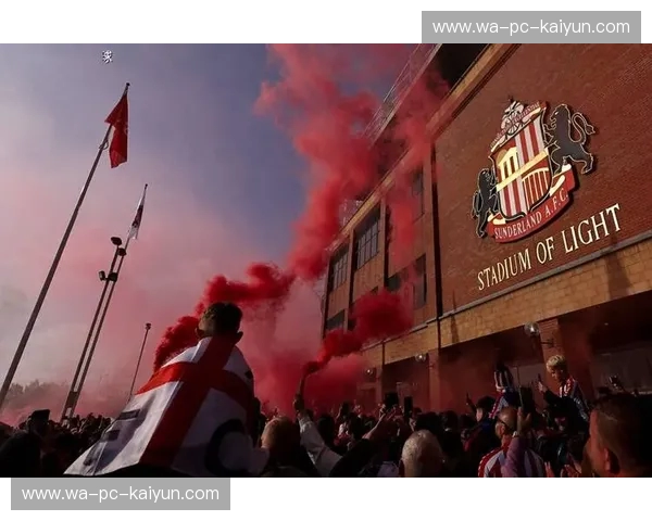 光明与黑暗的碰撞：桑德兰与西汉姆联的绿茵史诗